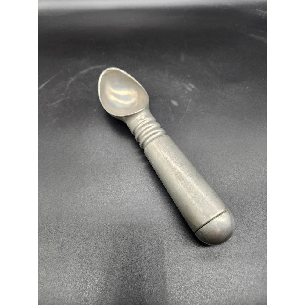 Vintage Farberware Metal Ice-cream Scoop Taiwan